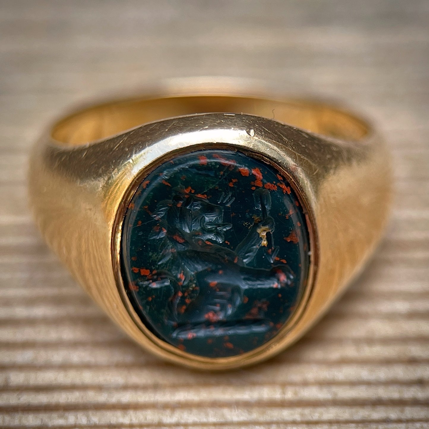 ***RESERVED*** 18ct Gold Antique Victorian Lion Intaglio Solitaire Signet Ring HEAVY 9.3g